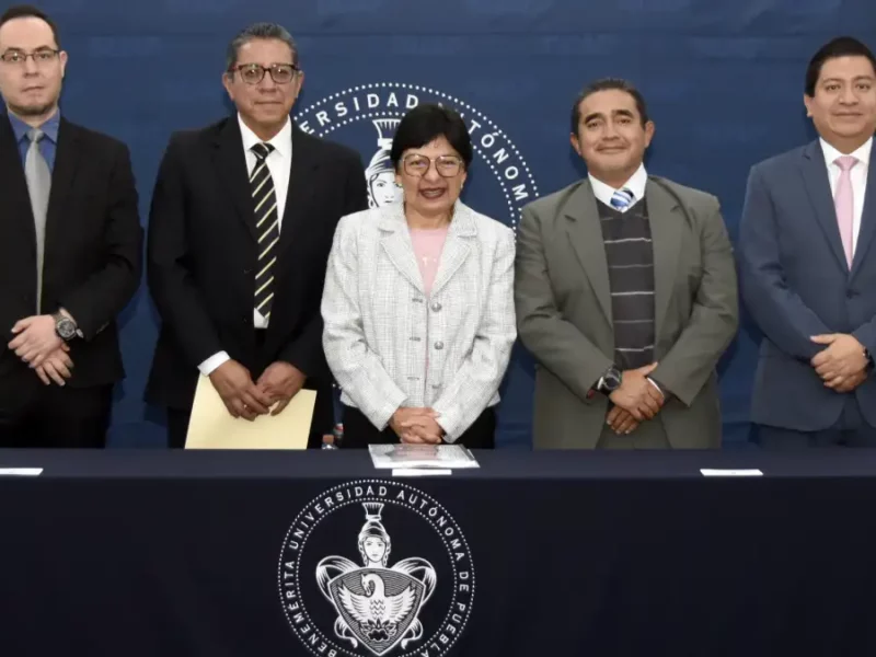 FCE-BUAP, unidad académica enfocada a la investigación