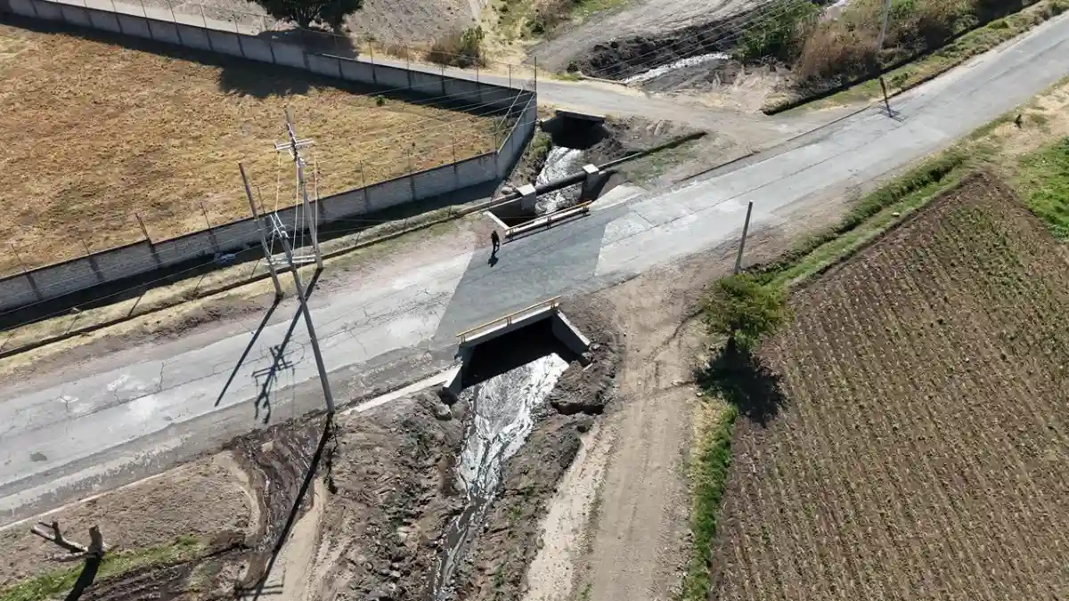 Ariadna Ayala entrega la rehabilitación del puente alcantarilla en Atlixco