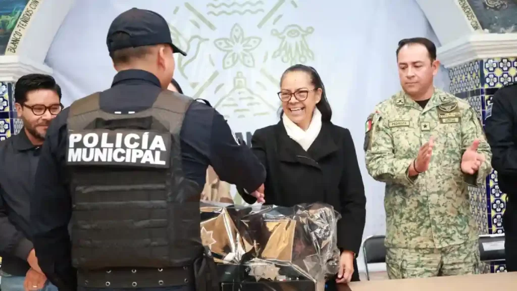 Ariadna Ayala fortalece la seguridad en Atlixco con nuevo equipamiento policial