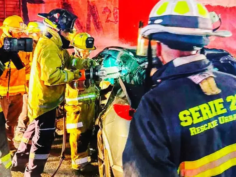 Automovilista murió tras impactarse contra barrera metálica en la autopista México-Puebla