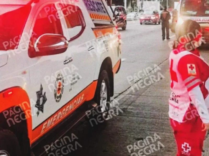Motociclista murió tras atropellar a trabajador y ser arrollado por camioneta en Cuautlancingo, Puebla