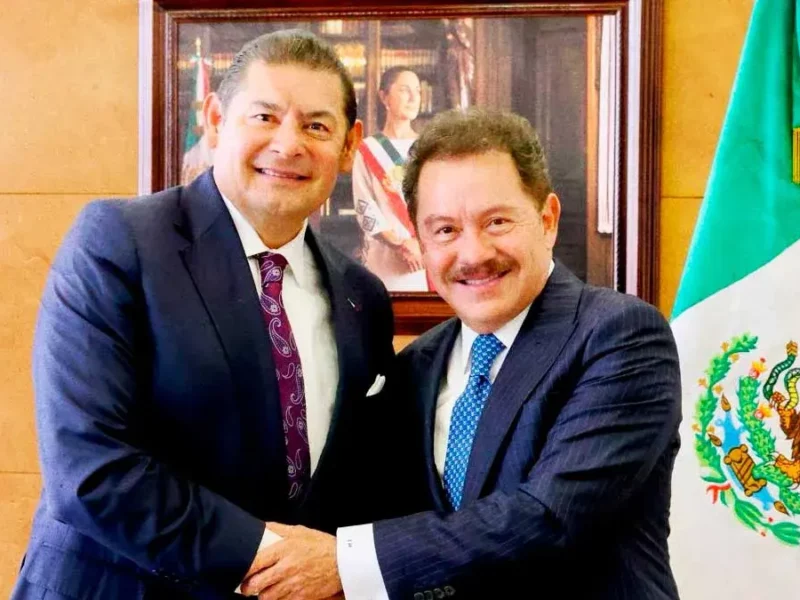 Alejandro Armenta felicita a Nacho Mier tras ser nombrado coordinador de Morena en el Senado