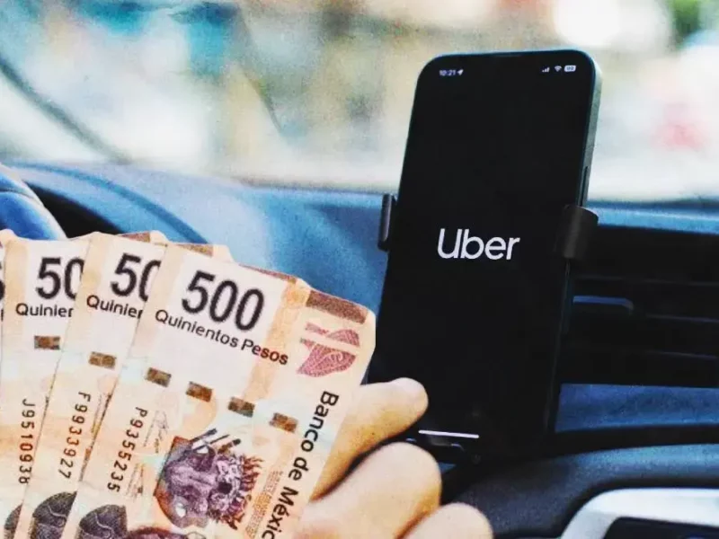 Uber y Didi aumentan precios tras megaparo de transporte público en Puebla