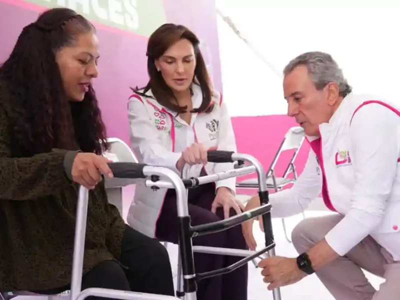 Fortalecen MariElise Budib y Pepe Chedraui la inclusión social con entrega de aparatos ortopédicos
