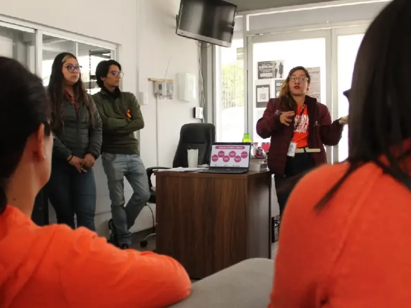 DIF Municipal de San Pedro Cholula y Dirección de Atención a la Mujer fortalecen acciones contra la violencia de género en el marco del Día Naranja