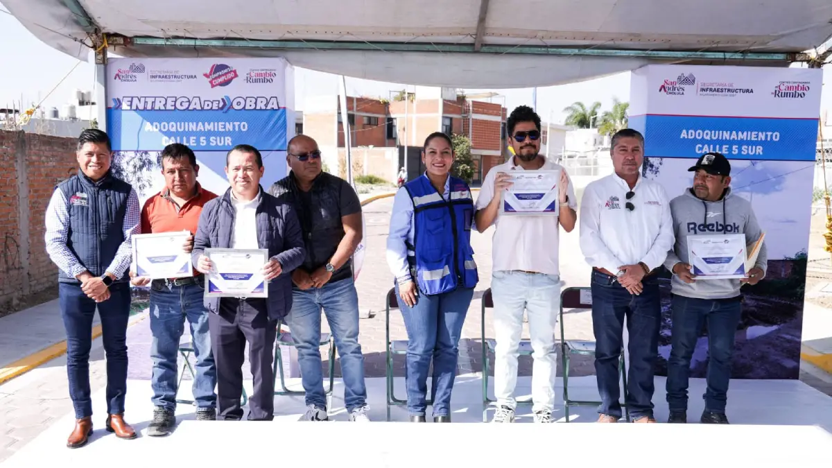 Entrega Lupita Cuautle otra calle rehabilitada en San Andrés Cholula