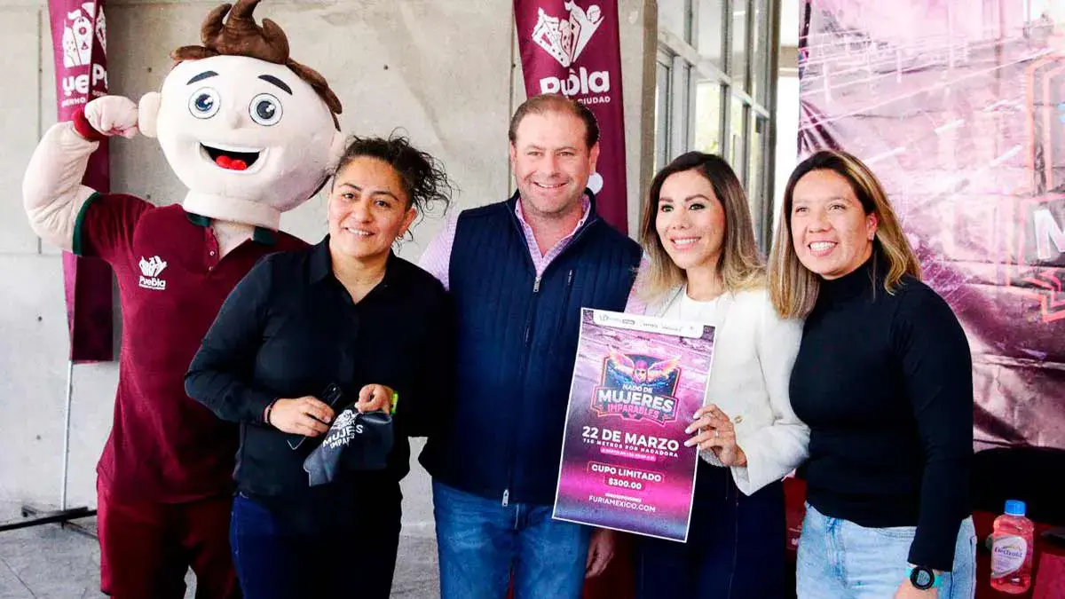 Ayuntamiento de Puebla realiza evento acuático “Nado de Mujeres Imparables” para fomentar salud e igualdad