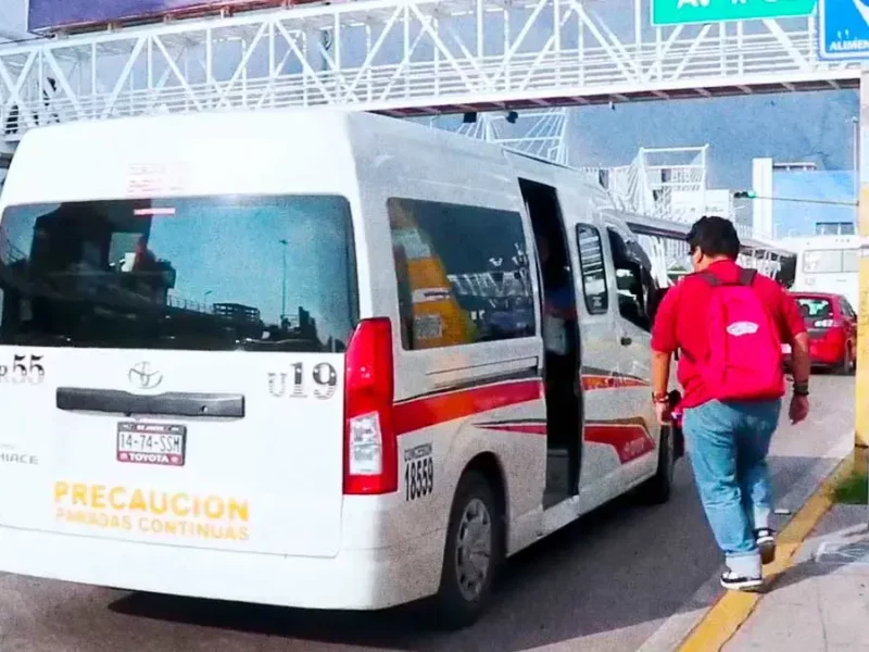 Ante escasez de transporte público en Puebla, Movilidad y Transporte integra unidades provisionales