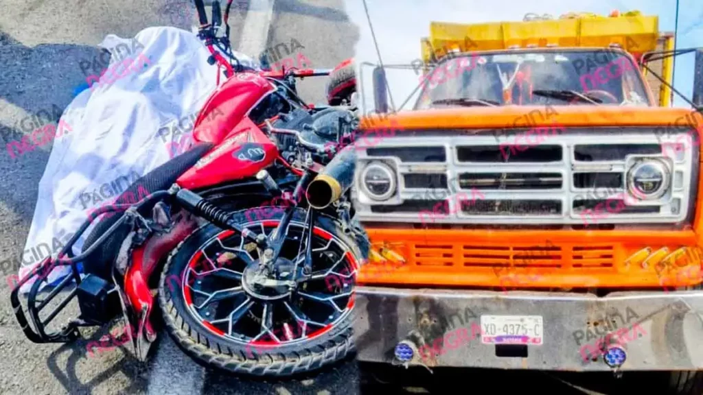 Motociclista murió tras chocar contra dos vehículos en San Francisco Totimehuacan, Puebla