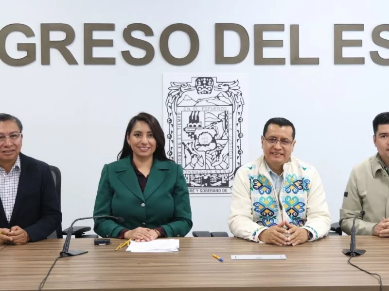 Avala Comisión del Congreso punto de acuerdo para el rescate y ordenamiento de banquetas en municipios