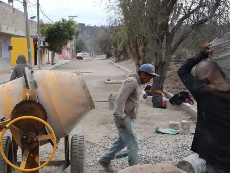 Con más de medio kilómetro intervenido y progreso superior al 50 %, avanza la modernización de la avenida 5 de Febrero