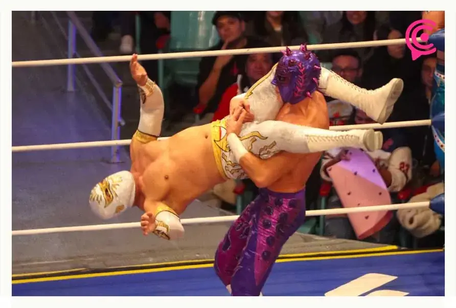 Místico se impone a Soberano Jr en lucha de tercias durante función estelar en la Arena Puebla