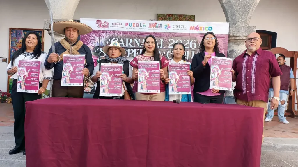 Colocan Tonantzin Fernández y generales el Bando del Carnaval 2026