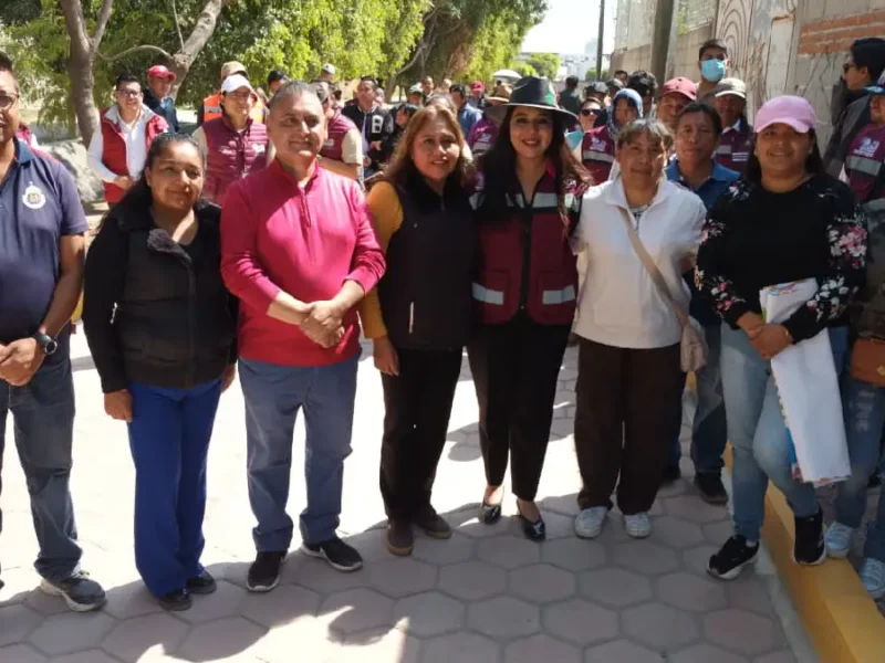 Con participación ciudadana, Tonantzin Fernández impulsa faena en Momoxpan