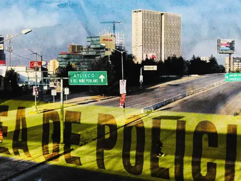 Automovilista es atacado a balazos en presunto asalto sobre la Vía Atlixcáyotl, Puebla; conductor resultó ileso