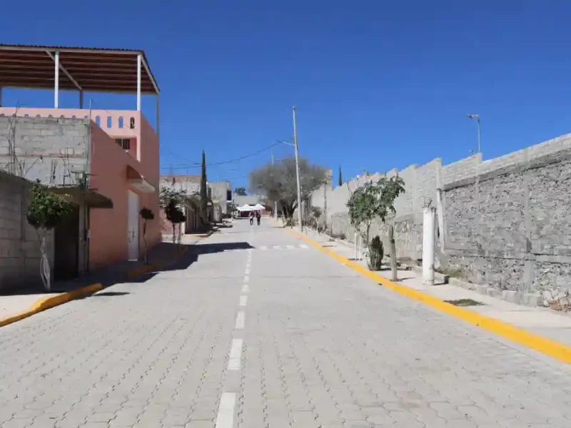 Tras años de abandono, Gobierno de Tehuacán entrega más de 2 km de adoquinamiento en San Diego Chalma; benefician a 500 familias con mejor movilidad y servicios