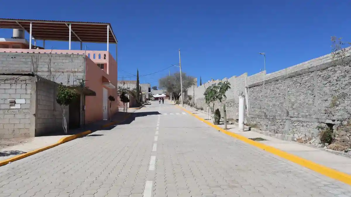 Tras años de abandono, Gobierno de Tehuacán entrega más de 2 km de adoquinamiento en San Diego Chalma; benefician a 500 familias con mejor movilidad y servicios