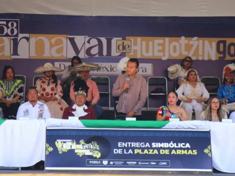 Con la entrega de la Plaza de Armas, inicia el Carnaval de Huejotzingo 2026