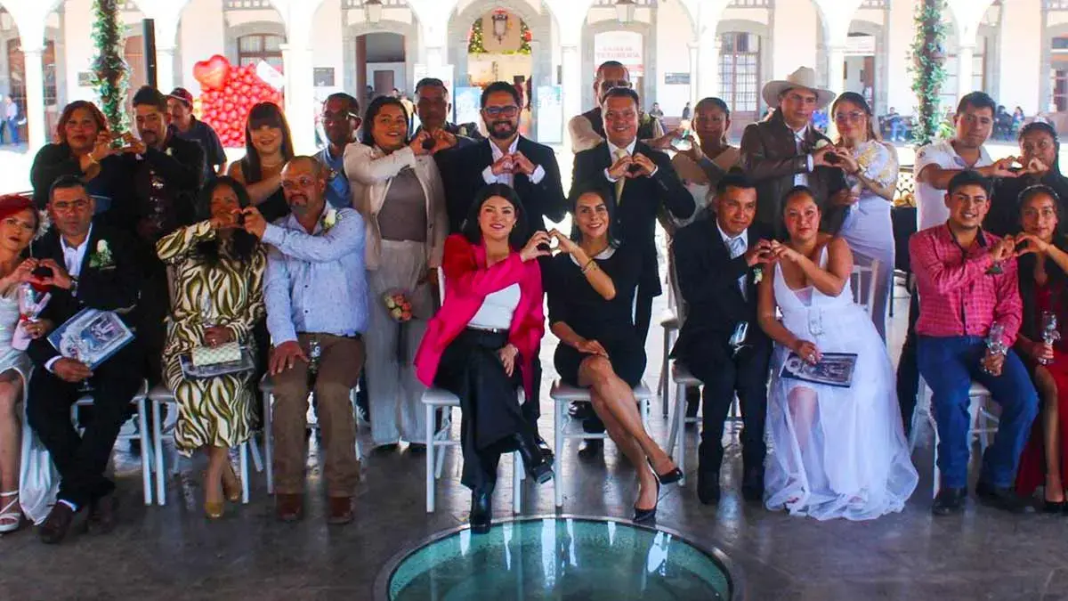 Zacatlán estuvo de manteles largos con Expo Bodas y matrimonios comunitarios