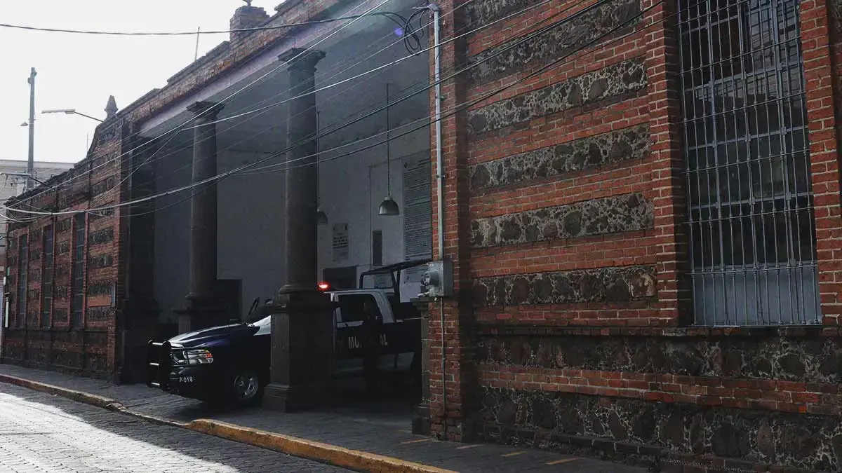 Reportan fuga de reo del penal de San Pedro Cholula