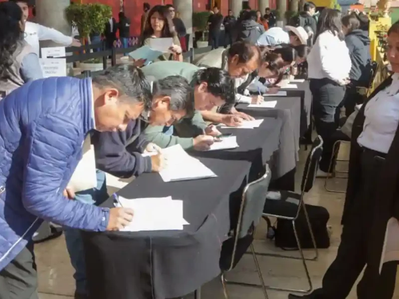 Con éxito inaugura Gobierno de Pepe Chedraui la 5ta Feria de Empleo de La Capital Imparable