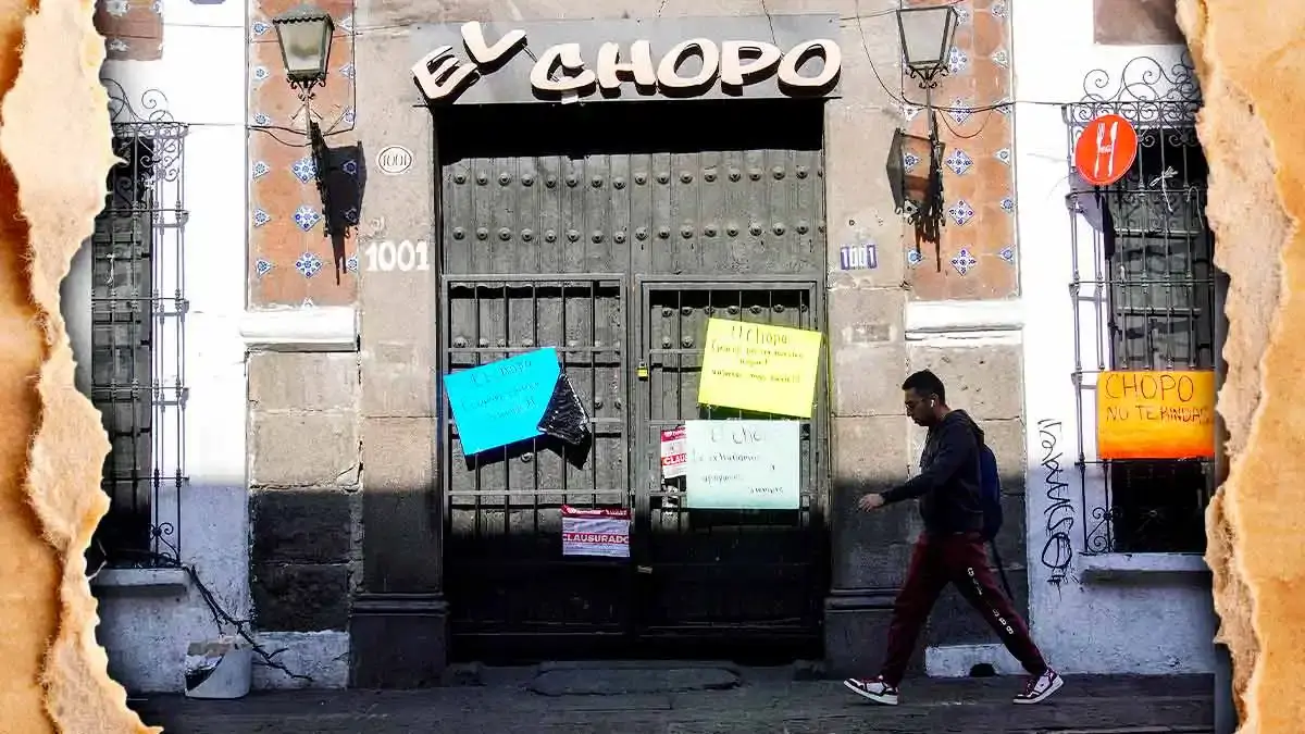 Clientes de bar “El Chopo” en Puebla se manifiestan para exigir su reapertura