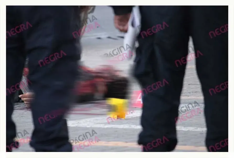 Ejecutan a hombre frente a paradero de RUTA en San Bernabé Temoxtitla, Puebla