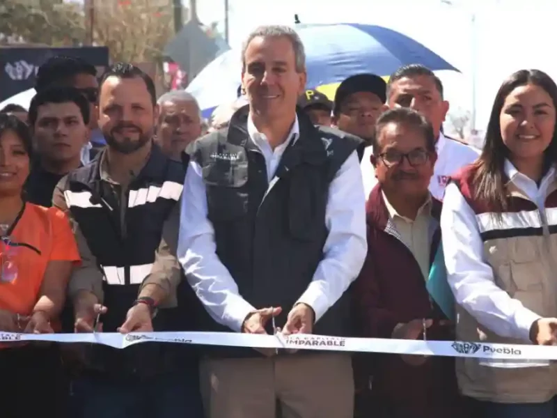 Entrega Pepe Chedraui obras viales en la Junta Auxiliar Ignacio Romero Vargas