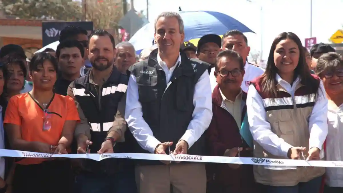 Entrega Pepe Chedraui obras viales en la Junta Auxiliar Ignacio Romero Vargas