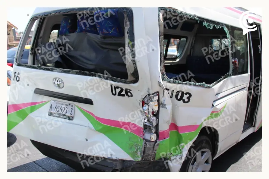 Choque de combis de la Ruta 6 deja 12 lesionados en la Calzada Zaragoza, Puebla