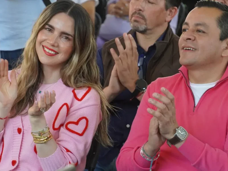 Gobierno de Juan Manuel Alonso celebra día de San Valentín con presentaciones artísticas