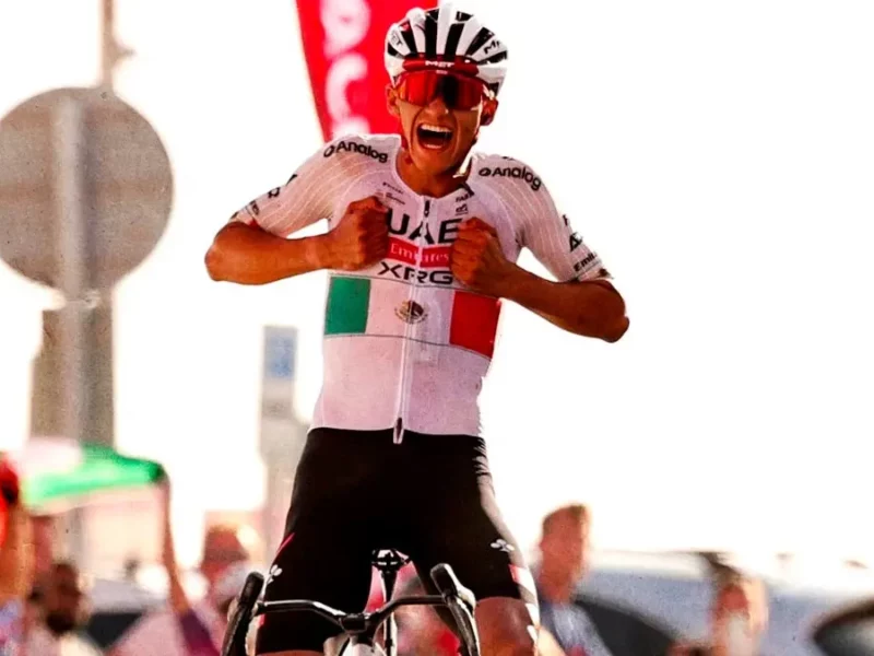 Isaac del Toro conquista el UAE Tour 2026