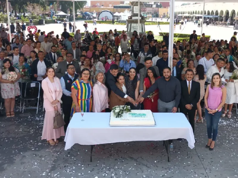Tonantzin Fernández acompaña a parejas en el programa “Cholula le dice sí al amor”