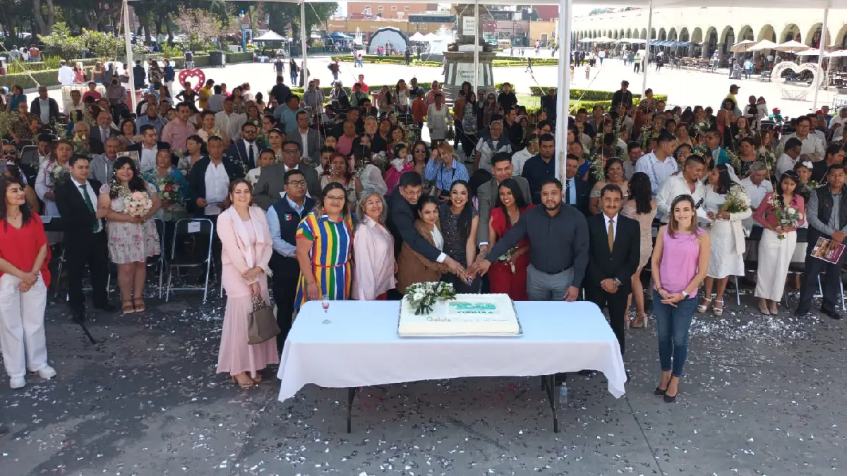 Tonantzin Fernández acompaña a parejas en el programa “Cholula le dice sí al amor”