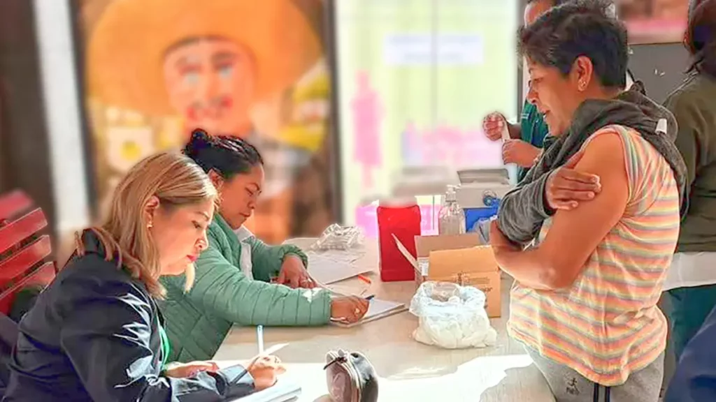 Realizan gobierno de Texmelucan y CESSA jornada gratuita de vacunación contra sarampión y otras enfermedades