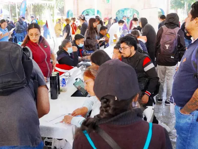 Gobierno de Texmelucan impulsa la economía con más de mil vacantes ofertadas durante la Feria del Empleo 2026