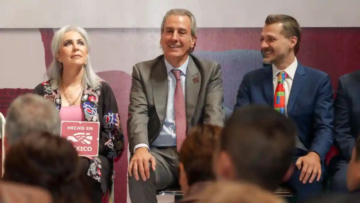 Pepe Chedraui entrega certificados “Hecho en México” para fortalecer el desarrollo económico local