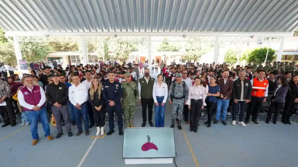 Fortalece Pepe Chedraui el bienestar social con "Senderos de Paz" en FOVISSSTE San Roque