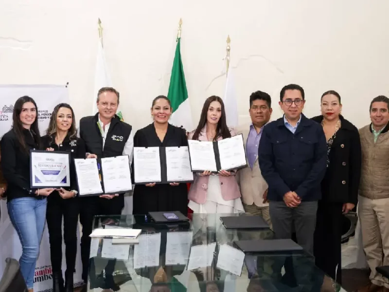 Lupita Cuautle y Conkretar de Occidente dignificarán más hogares en San Andrés Cholula