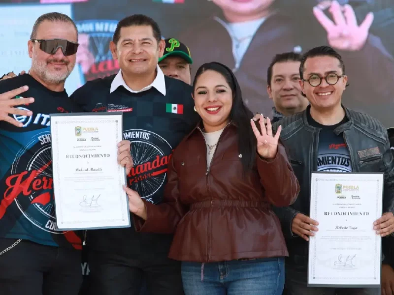 Alejandro Armenta y Tonantzin Fernández encabezan Mega Rodada con Causa en San Pedro Cholula
