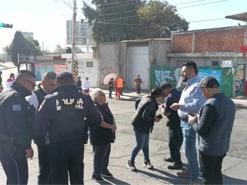 Ante la inconformidad en el servicio de agua potable en la zona, el Ayuntamiento de San Andrés Cholula acompaña a habitantes de Concepción Guadalupe en busca de soluciones