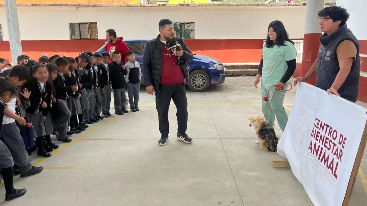 En Tepeixco, Ayuntamiento da plática de medio ambiente a niñas y niños de la Casa de la Niñez Indígena “Emperador Cuauhtémoc”