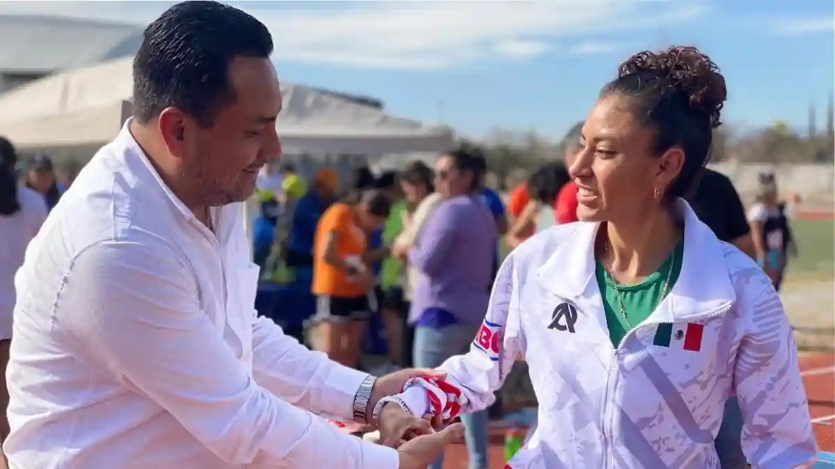 “Con la entrega de la pista de tartán nueva, queda totalmente rehabilitada la Unidad Deportiva Norte” Barroso