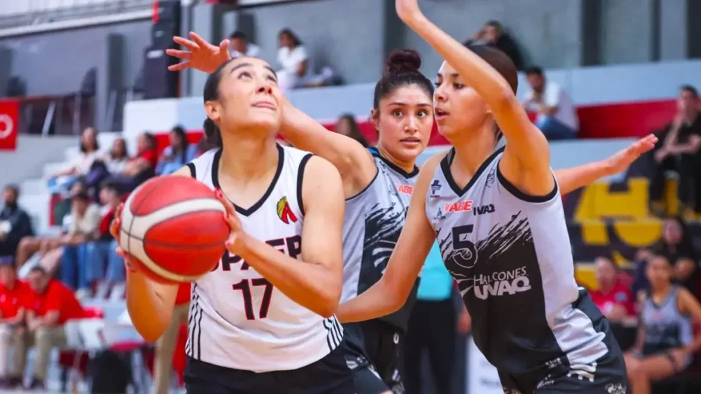 Águilas UPAEP obtienen triunfo clave ante Halcones de la UVAQ Morelia