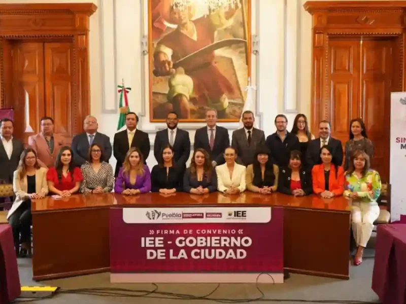 Fortalece Pepe Chedraui coordinación institucional con firma de convenio con IEE