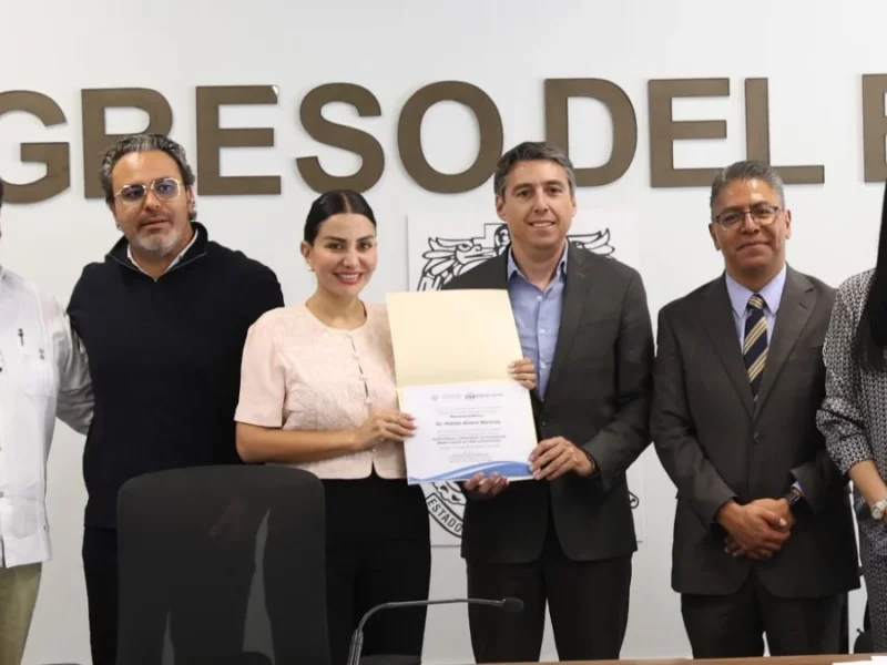 Ante Comisión Instructora, especialista analiza temas relacionados con el juicio político y la declaración de procedencia