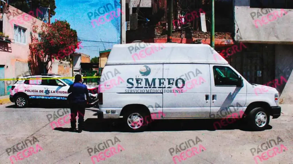 Abandonan cuerpo embolsado junto a barranca de la colonia Naciones Unidas, Puebla