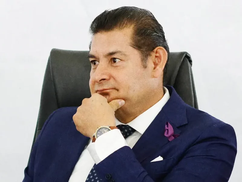 Alejandro Armenta descarta ruptura entre Morena y Partido del Trabajo por reforma electoral