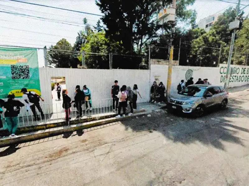 Encuentran hombre muerto dentro de Cobaep Plantel 2 de Angelópolis en Puebla
