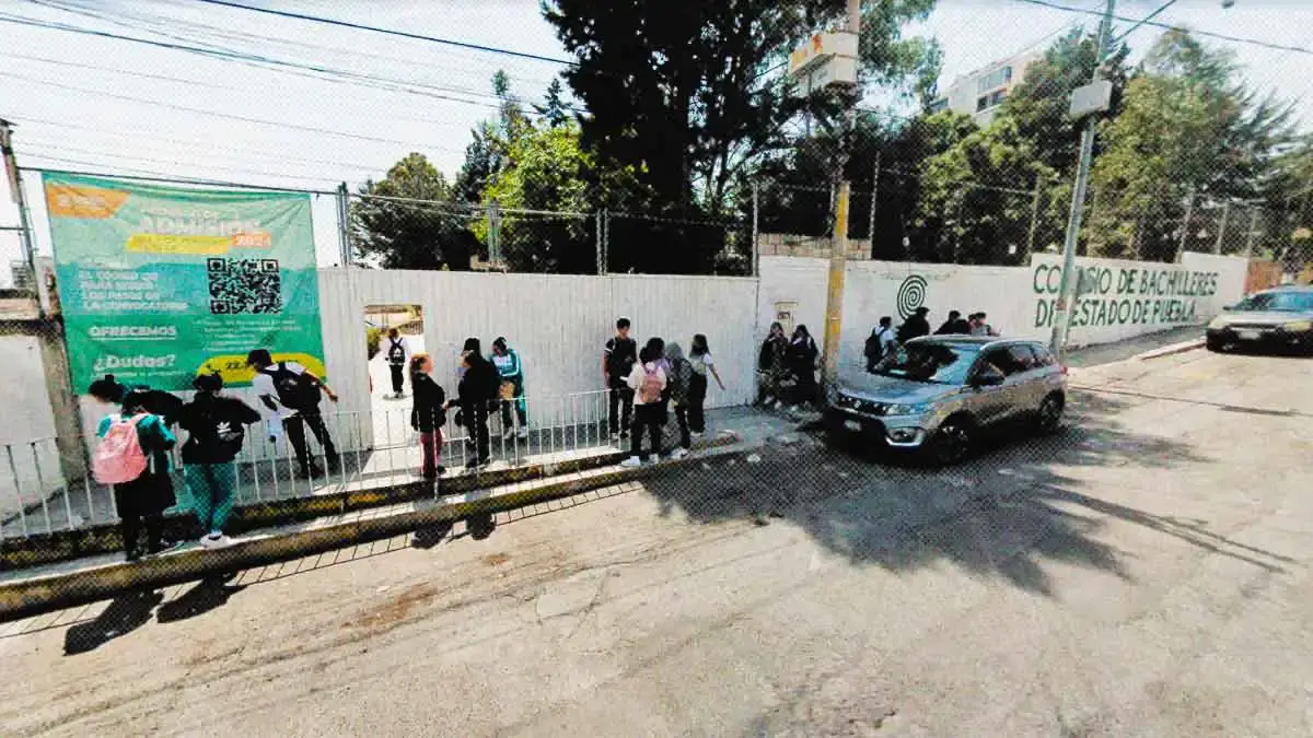 Encuentran hombre muerto dentro de Cobaep Plantel 2 de Angelópolis en Puebla